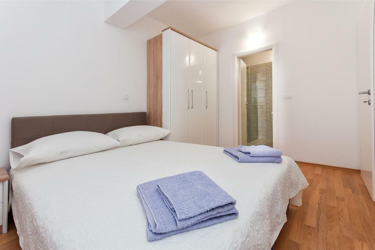 Apartman Mira- Omiš Exterior foto